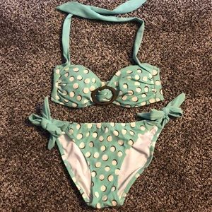 Victoria’s Secret bikini